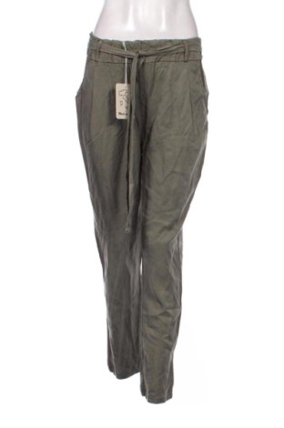 Női nadrág Unbranded, Méret L, Szín Zöld, Ár 8 865 Ft, #137758013