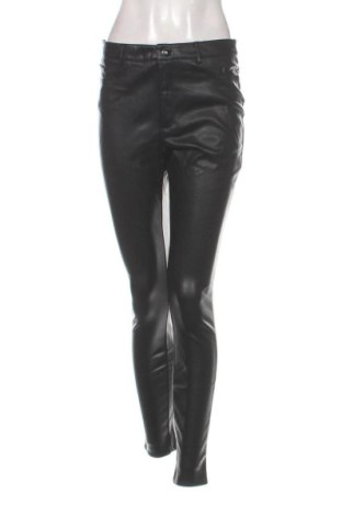Pantaloni de femei Mohito, Mărime M, Culoare Negru, Preț 62,00 Lei, #137714612