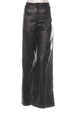 Pantaloni de femei Pull&Bear, Mărime L, Culoare Negru, Preț 47,24 Lei, #137721962