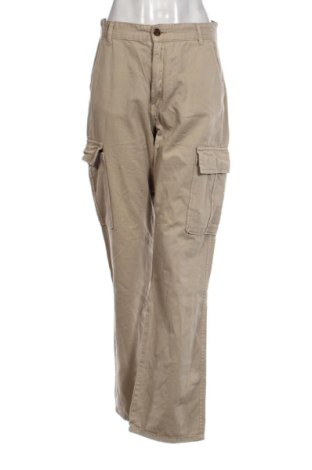 Pantaloni de femei Stradivarius, Mărime M, Culoare Bej, Preț 49,00 Lei, #137726404
