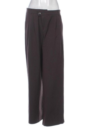 Pantaloni de femei Stradivarius, Mărime M, Culoare Maro, Preț 52,00 Lei, #137730615