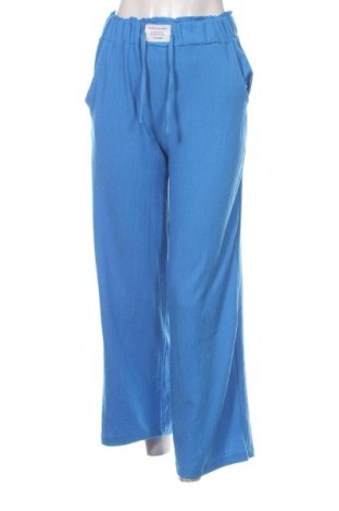Pantaloni de femei Unbranded, Mărime M, Culoare Albastru, Preț 36,74 Lei, #137732325