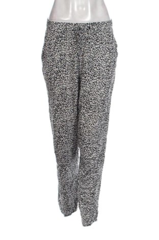 Damenhose F&F, Größe XL, Farbe Mehrfarbig, Preis 11,38 €, #137752415