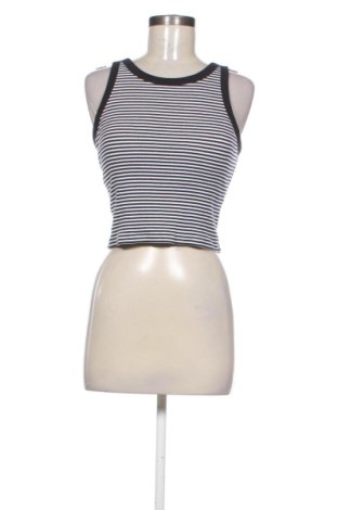 Top sport de damă. Uniqlo, Mărime M, Culoare Multicolor, Preț 53,66 Lei, #137711608