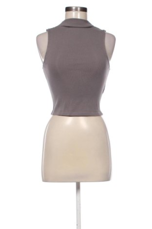Top de femei Reserved, Mărime S, Culoare Gri, Preț 62,99 Lei, #137729759