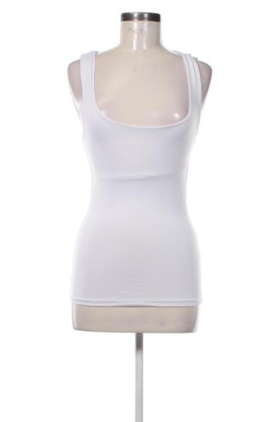 Top de femei Zara, Mărime S, Culoare Alb, Preț 89,23 Lei, #137743726