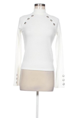 Дамско полo Bershka, Размер M, Цвят Бял, Цена 9,80 €, #137741321