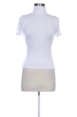 Дамско полo Unbranded, Размер XS, Цвят Бял, Цена 7,00 €, #137737896