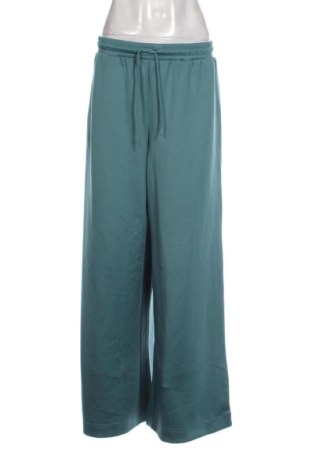 Pantaloni trening de femei Bpc Bonprix Collection, Mărime L, Culoare Verde, Preț 56,90 Lei, #137753406