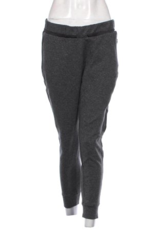 Pantaloni trening de femei Adidas, Mărime M, Culoare Gri, Preț 125,98 Lei, #137759143