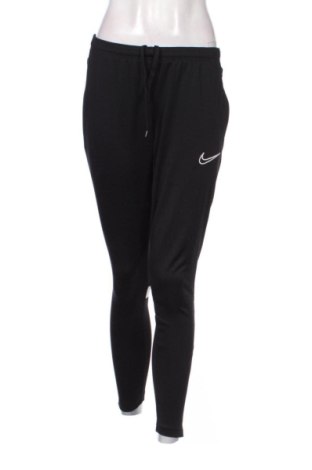 Pantaloni trening de femei Nike, Mărime S, Culoare Negru, Preț 157,47 Lei, #137760942