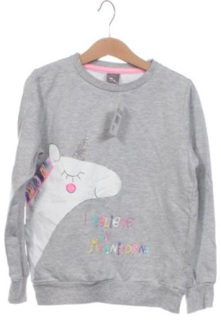 Παιδική μπλούζα Unbranded, Μέγεθος 7-8y/ 128-134 εκ., Χρώμα Γκρί, Τιμή 5,00 €, #137721354