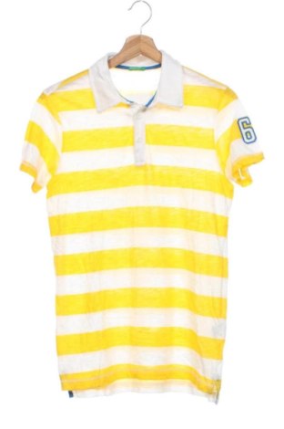Детска тениска United Colors Of Benetton, Размер 14-15y/ 168-170 см, Цвят Жълт, Цена 7,00 €, #137741893