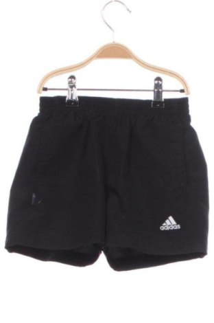 Detské krátke nohavice  Adidas, Veľkosť 4-5y/ 110-116 cm, Farba Čierna, Cena  15,36 €, #137722557