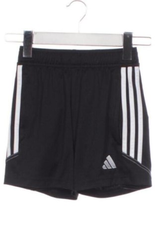 Pantaloni scurți pentru copii Adidas, Mărime 7-8y/ 128-134 cm, Culoare Negru, Preț 94,48 Lei, #137726682