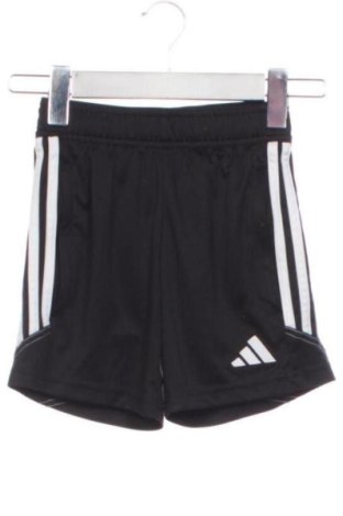 Dziecięce szorty Adidas, Rozmiar 7-8y/ 128-134 cm, Kolor Czarny, Cena 76,20 zł, #137727101