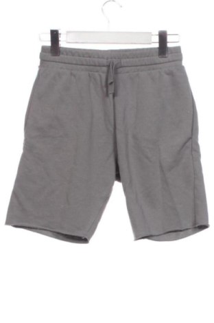 Dětské krátké kalhoty  H&M, Velikost 11-12y/ 152-158 cm, Barva Šedá, Cena  194,00 Kč, #137710279
