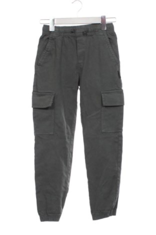 Παιδικό παντελόνι Zara, Μέγεθος 8-9y/ 134-140 εκ., Χρώμα Πράσινο, Τιμή 12,00 €, #137742573