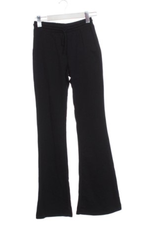 Detské tepláky H&M, Veľkosť 14-15y/ 168-170 cm, Farba Čierna, Cena  10,00 €, #137740307