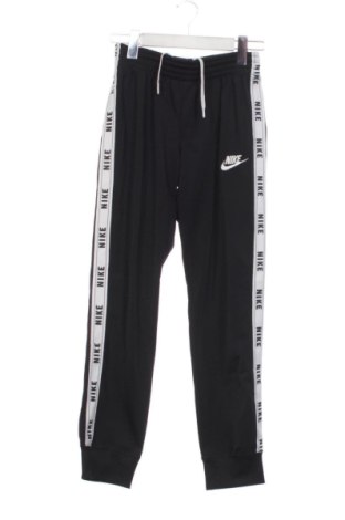 Детско спортно долнище Nike, Размер 11-12y/ 152-158 см, Цвят Многоцветен, Цена 23,00 €, #137735629