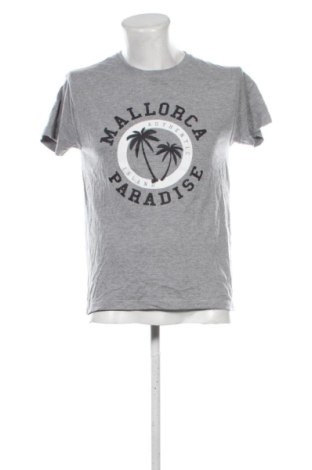 Ανδρικό t-shirt Unbranded, Μέγεθος M, Χρώμα Γκρί, Τιμή 12,00 €, #137754542
