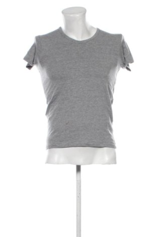 Tricou de bărbați Jack & Jones, Mărime S, Culoare Gri, Preț 57,74 Lei, #137734307