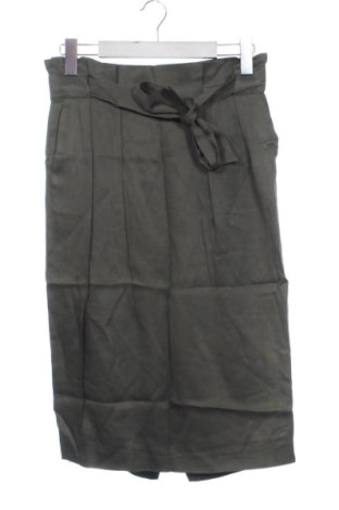 Пола Massimo Dutti, Размер M, Цвят Зелен, Цена 39,81 €, #137714286