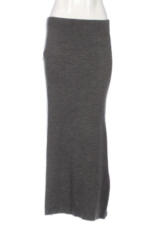 Fustă Unbranded, Mărime S, Culoare Gri, Preț 79,00 Lei, #137717947