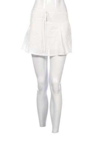 Fustă SHEIN, Mărime M, Culoare Alb, Preț 43,00 Lei, #137721399