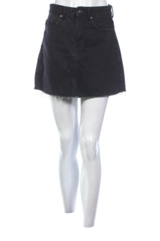 Rock Bershka, Größe S, Farbe Schwarz, Preis € 8,57, #137734767
