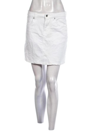 Fustă Unbranded, Mărime M, Culoare Alb, Preț 47,00 Lei, #137750750