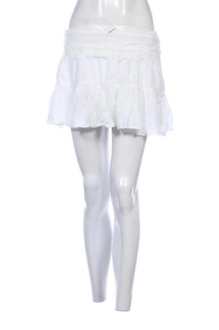 Fustă Unbranded, Mărime S, Culoare Alb, Preț 67,29 Lei, #137752964