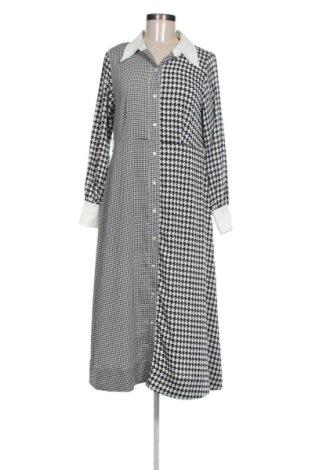 Šaty  Tommy Hilfiger x Zendaya, Velikost S, Barva Vícebarevné, Cena  1 405,00 Kč, #137703729