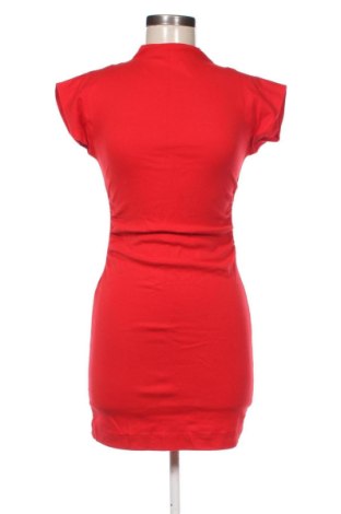 Rochie Stradivarius, Mărime S, Culoare Roșu, Preț 76,00 Lei, #137713353
