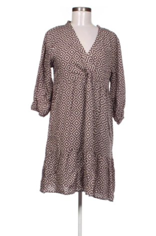 Rochie Fisherfield, Mărime M, Culoare Multicolor, Preț 47,24 Lei, #137714902