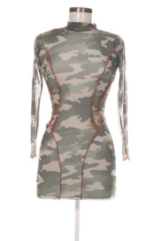 Rochie Boohoo, Mărime XS, Culoare Multicolor, Preț 97,32 Lei, #137717634