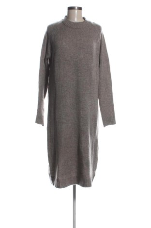 Rochie Lager 157, Mărime M, Culoare Gri, Preț 79,35 Lei, #137732363