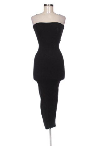 Šaty  Bershka, Velikost XS, Barva Černá, Cena  356,00 Kč, #137733568
