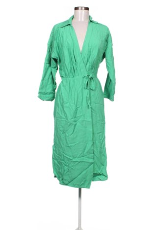 Рокля Massimo Dutti, Размер M, Цвят Зелен, Цена 60,00 €, #137737907