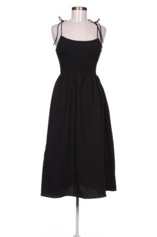 Рокля H&M, Размер S, Цвят Черен, Цена 22,00 €, #137739175