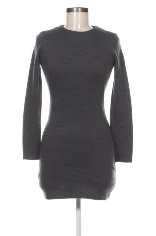 Rochie Zara, Mărime S, Culoare Gri, Preț 41,99 Lei, #137739692