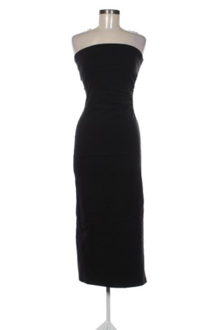 Rochie Bershka, Mărime M, Culoare Negru, Preț 62,99 Lei, #137743805