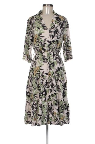 Rochie Defacto, Mărime M, Culoare Multicolor, Preț 99,00 Lei, #137750718