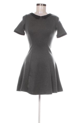 Rochie H&M, Mărime S, Culoare Gri, Preț 32,45 Lei, #137750798