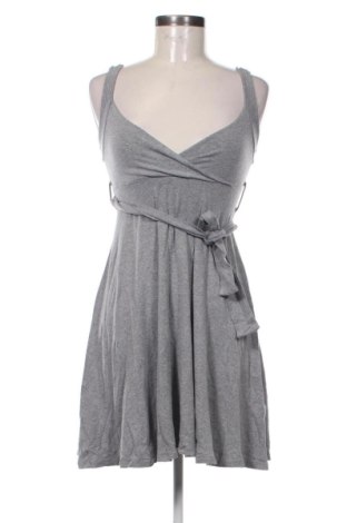 Ruha Bershka, Méret S, Szín Szürke, Ár 4 984 Ft, #137751614