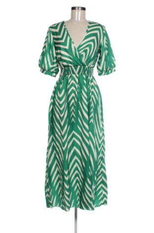 Rochie SHEIN, Mărime S, Culoare Multicolor, Preț 77,24 Lei, #137751738