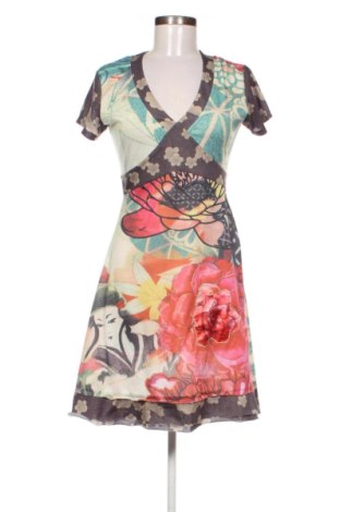 Рокля Desigual, Размер M, Цвят Многоцветен, Цена 54,00 €, #137726666