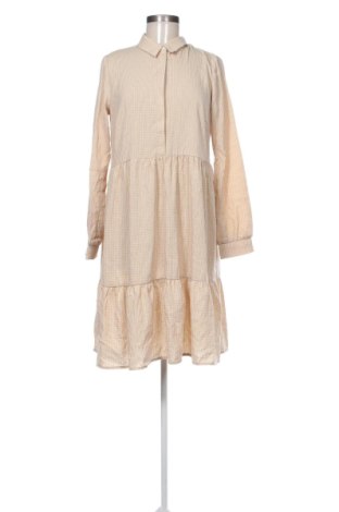Rochie Pieces, Mărime M, Culoare Bej, Preț 47,24 Lei, #137730612
