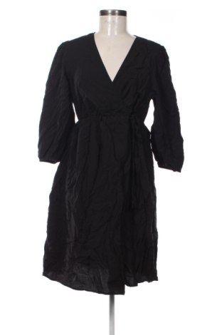 Рокля H&M, Размер M, Цвят Черен, Цена 10,00 €, #137742356