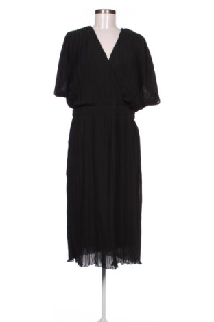 Rochie Boohoo, Mărime L, Culoare Negru, Preț 89,23 Lei, #137760868